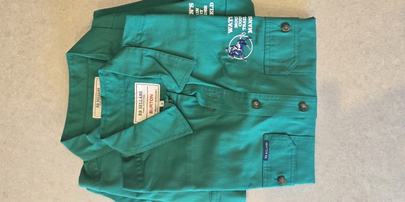 MENS SIZE MEDIUM SHIRTS